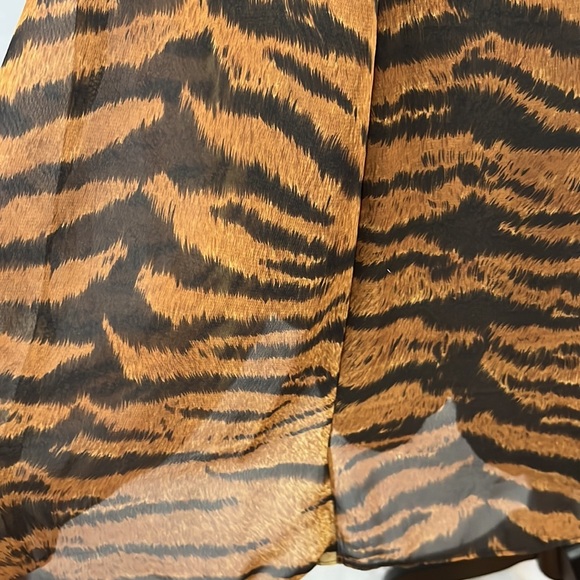 Vintage tiger print dress - Picture 5 of 12